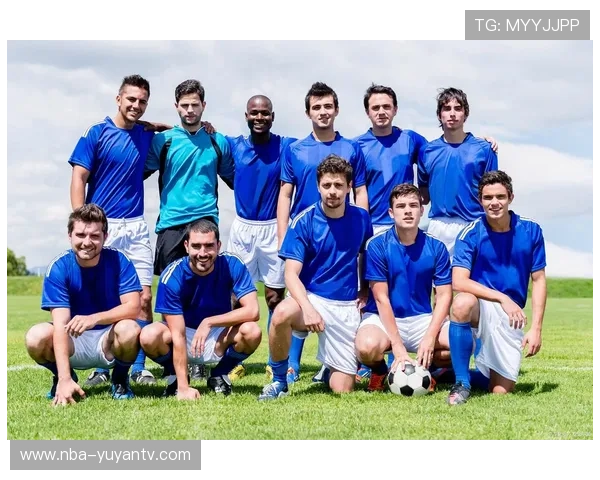 亚冠足球赛事精彩预告 三大球星实力对决助你轻松锁定胜局