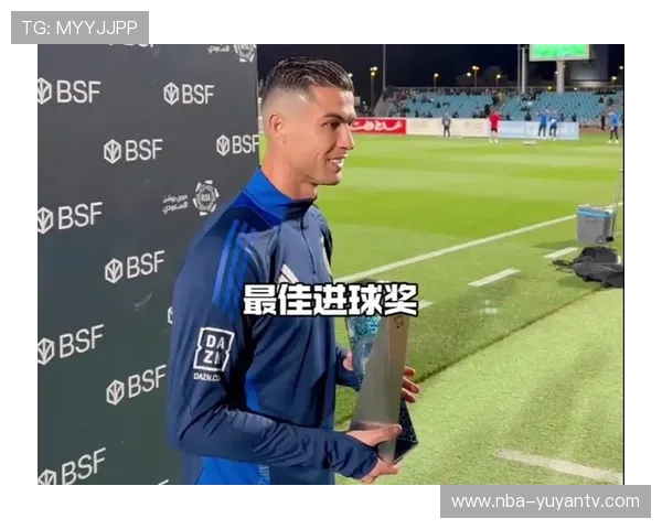 从被忽视到光辉时刻 他曾是足球场上的被欺负者